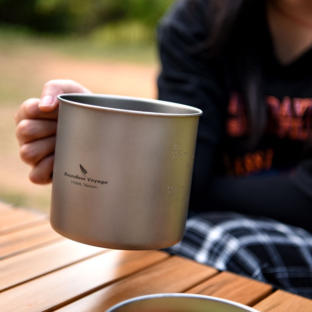 Grenzeloze Voyage Camping Tita - Camping Cooking Cupboard recensie en prijs